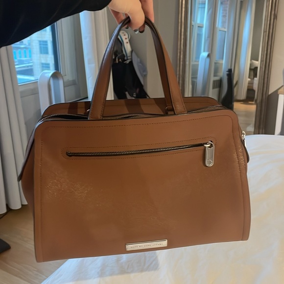 Marc by Marc Jacobs leather handbag - Picture 5 of 8